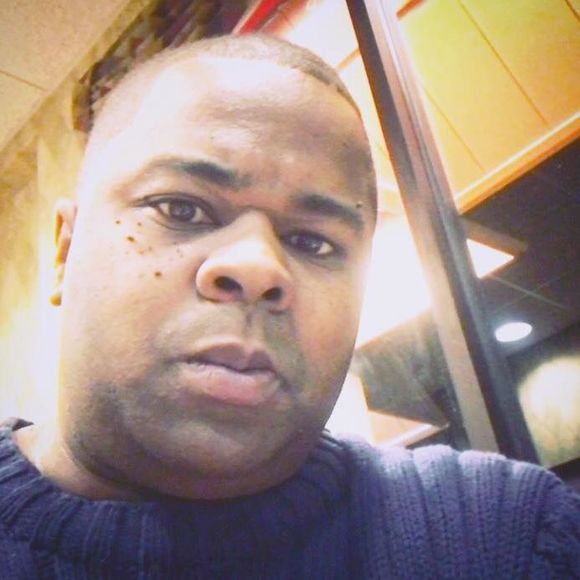 Meet your Posher, Jermaine - Picture 1 of 1